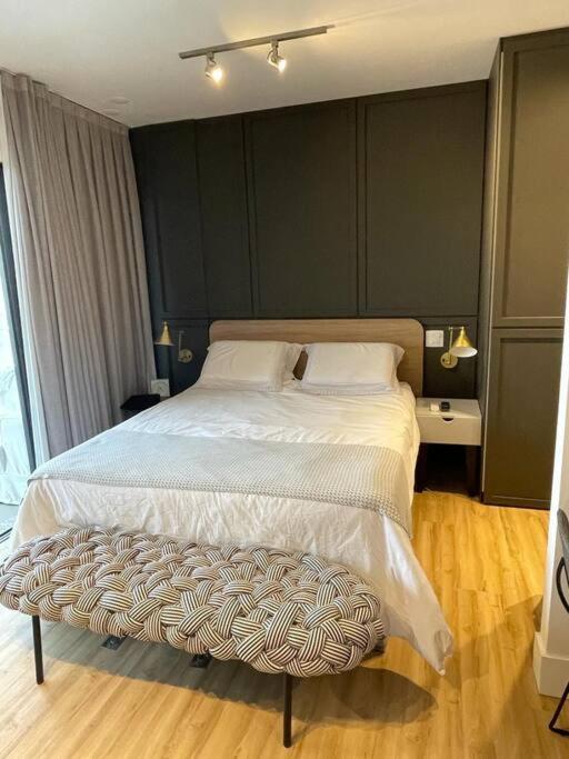 Apartment Forma Itaim 214 *